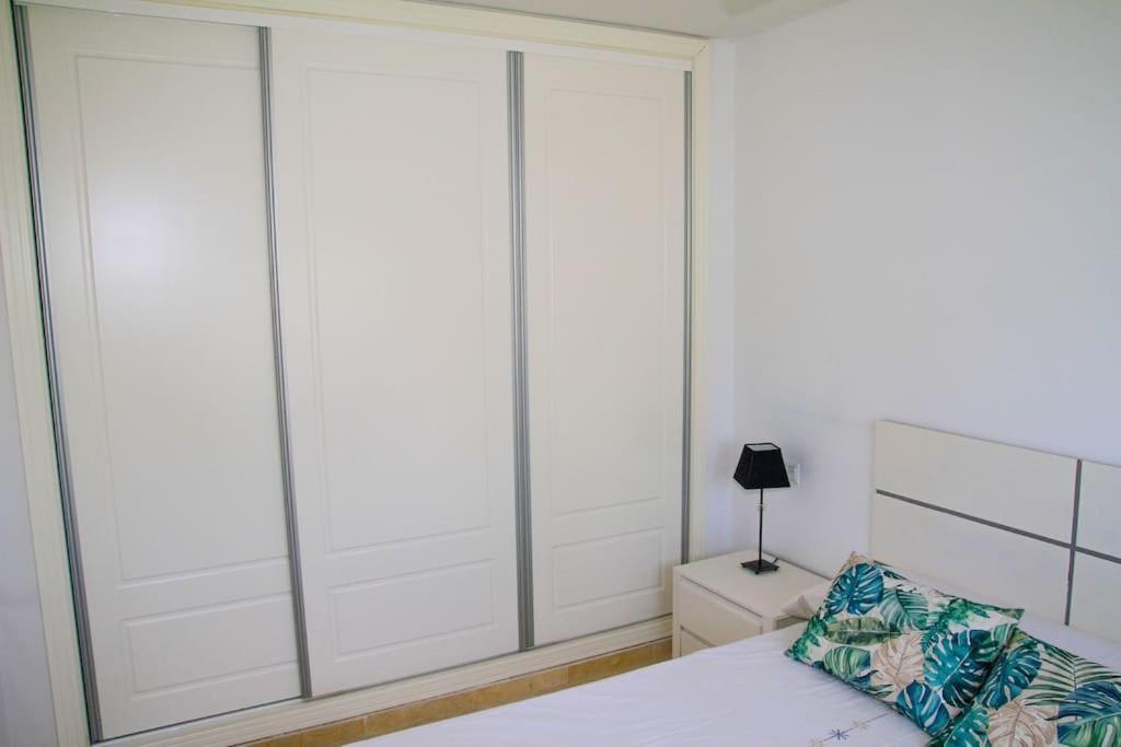 산루이스데사비닐라스 Atico Con Gran Terraza A 50 Metros De La Playa De Casares 아파트 외부 사진