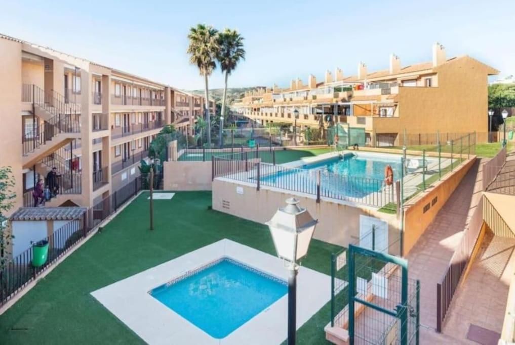 산루이스데사비닐라스 Atico Con Gran Terraza A 50 Metros De La Playa De Casares 아파트 외부 사진